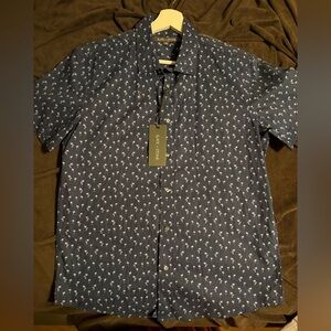 Slate & Stone Men's Dark Blue Shirt with White Design